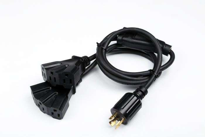 L5-30P自锁插头配NEMA 5-15R插座延长线