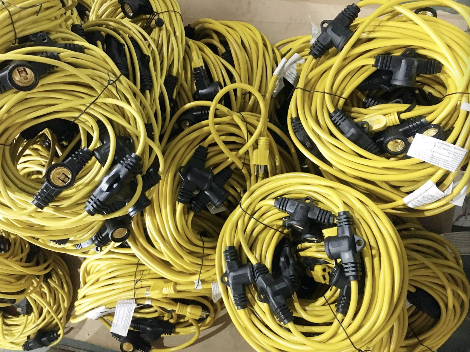 黄色灯串线 黄色灯串线