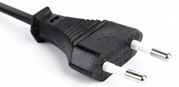 欧洲CEE 7/16电源线插头 欧洲CEE 7/16电源线插头