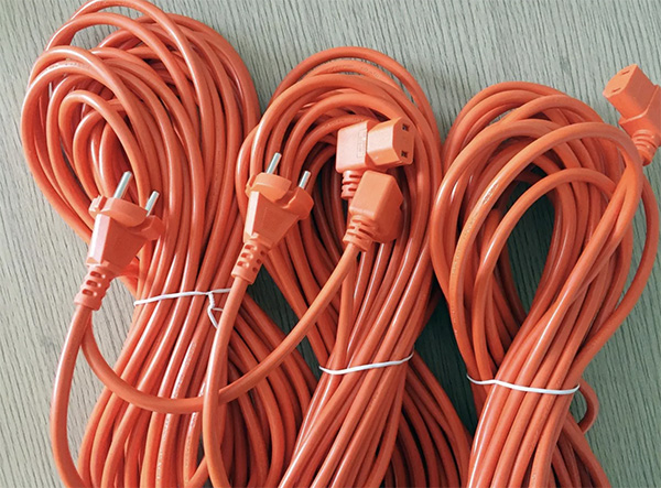 CEE 7-17 16A插头配IEC 60320 C17电源线 CEE 7-17 16A插头配IEC 60320 C17电源线