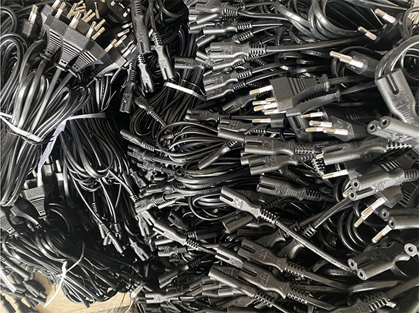 欧洲AC电源线2.5A配C7插头 欧洲AC电源线2.5A配C7插头