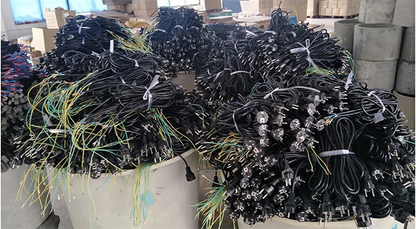 欧洲三芯16A电源线接线端子 欧洲三芯16A电源线接线端子