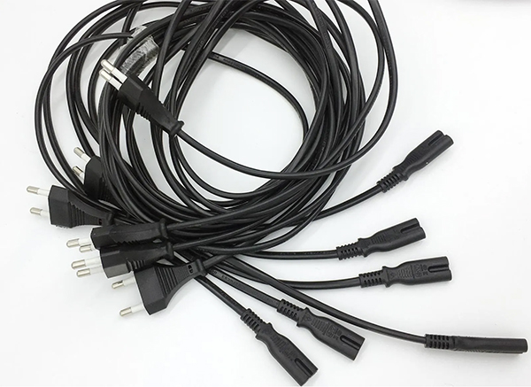 韩国两芯电源线配IEC 60320 C7八字尾 韩国两芯电源线配IEC 60320 C7八字尾