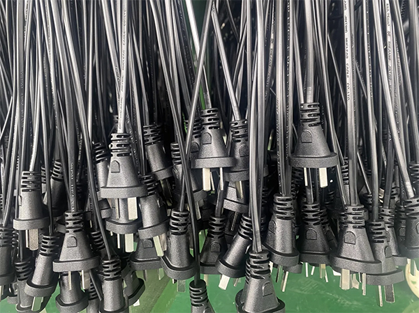 阿根廷2芯插头 阿根廷2芯插头