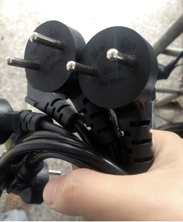 以色列16A两芯插头 以色列16A两芯插头