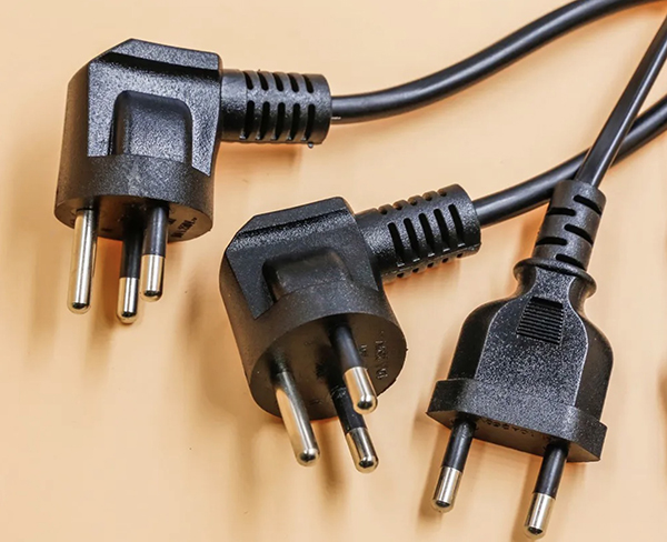 泰国O型插头 泰国O型插头