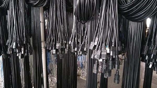 IEC 60320 C14品字尾公头